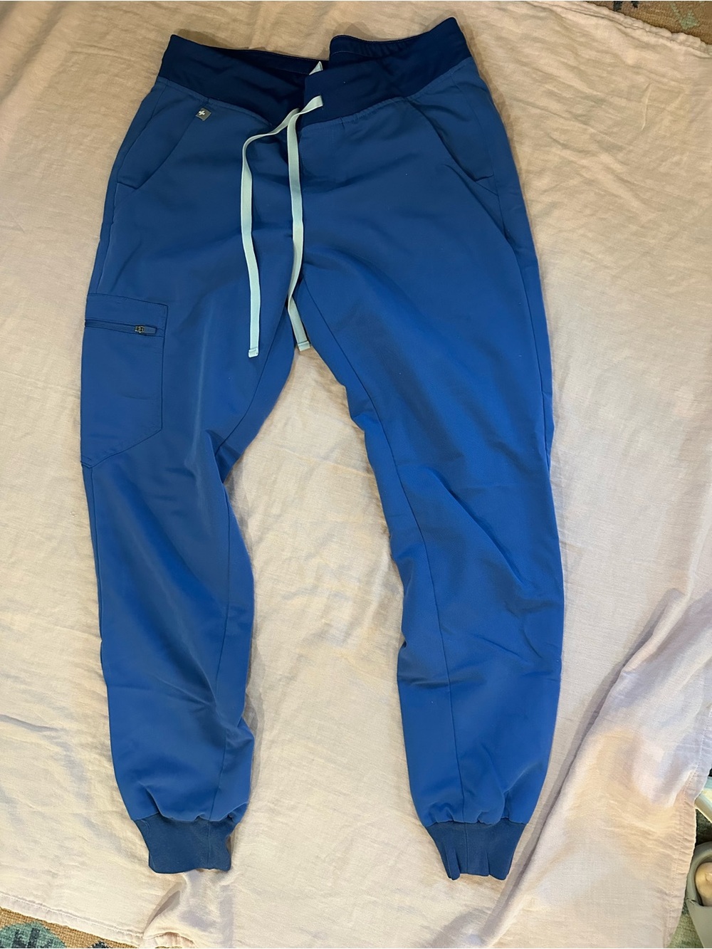 Figs Women’s Royal Blue Jogger Scrub Pants